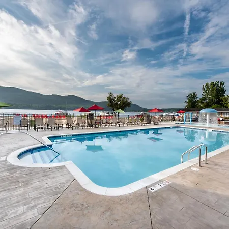 Scotty'S Lakeside Resort
